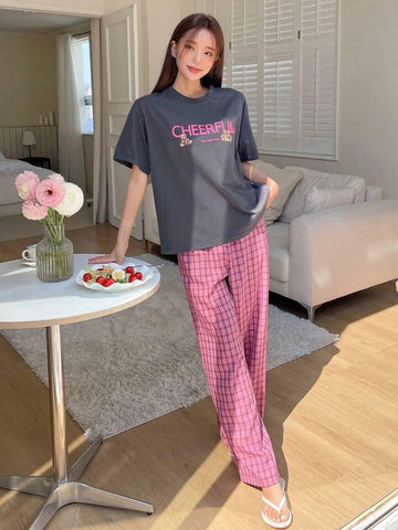 005 Grey Half Sleeves Cheerful Printed Check Trouser Suit