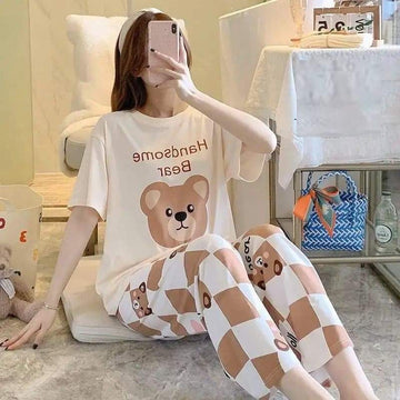 012 OffWhite Handsome Bear Half Sleeves T-shirt With Printed Pajama Suit