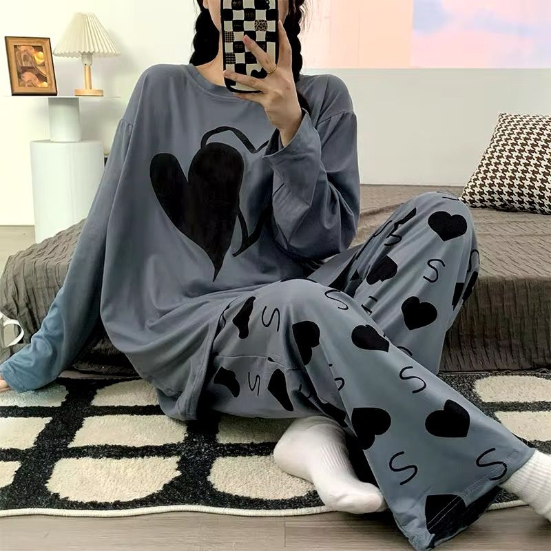 Grey Double Heart Printed Full Sleeves T-shirt With Heart Printed Pajama Suit