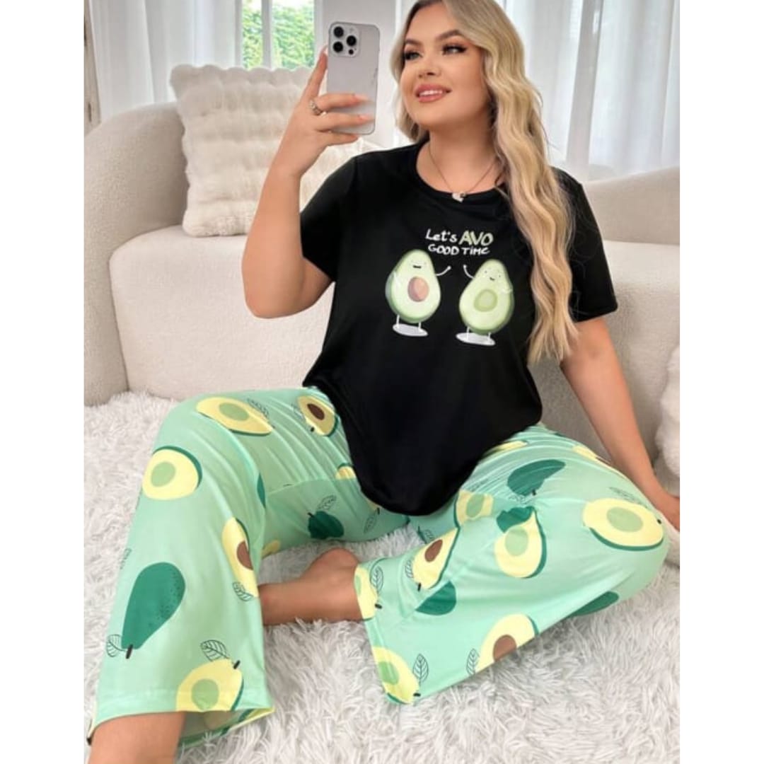005 Black Avocado Print Half Sleeves T-shirt With green Avacado Print Pajama Suit