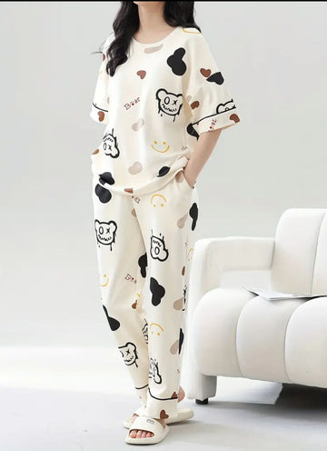 0000  Offwhite Monster Printed Half Sleeves T-shirt With Printed Pajama Suit