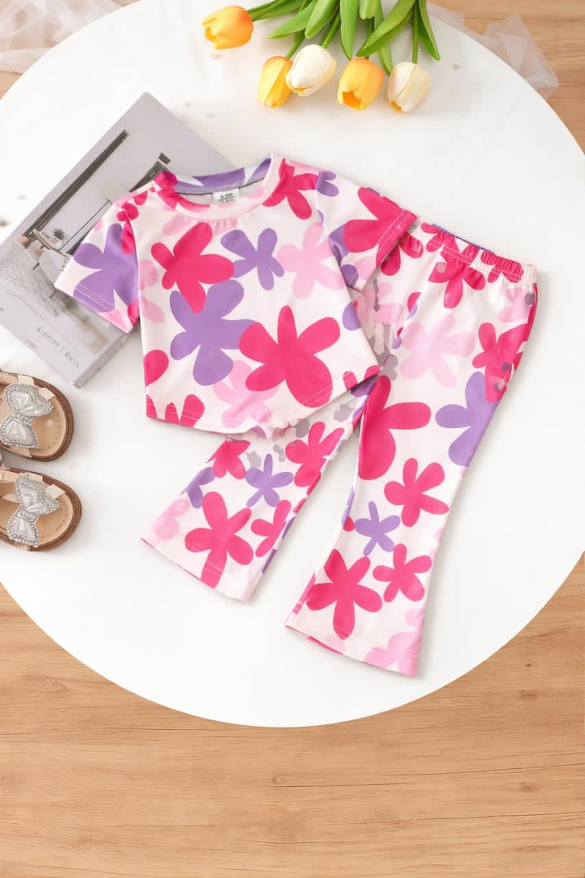 0000          Offwhite Multi Flower Printed Half Sleeves T-shirt with Flower Digital Printed Pajama Kids Suits