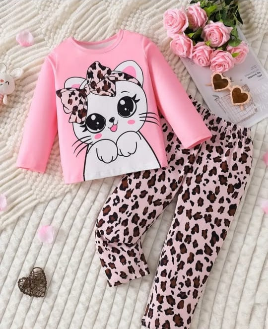 0001 Baby Pink Cute Kitty Printed Full Sleeves T-shirt with cheetah Printed Pajama Kids Suits (1 Pcs)