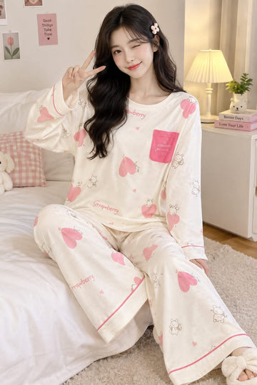 0000                    Offwhite Strawberry Heart Printed Full Sleeves T-shirt With Heart Printed Pajama Suit
