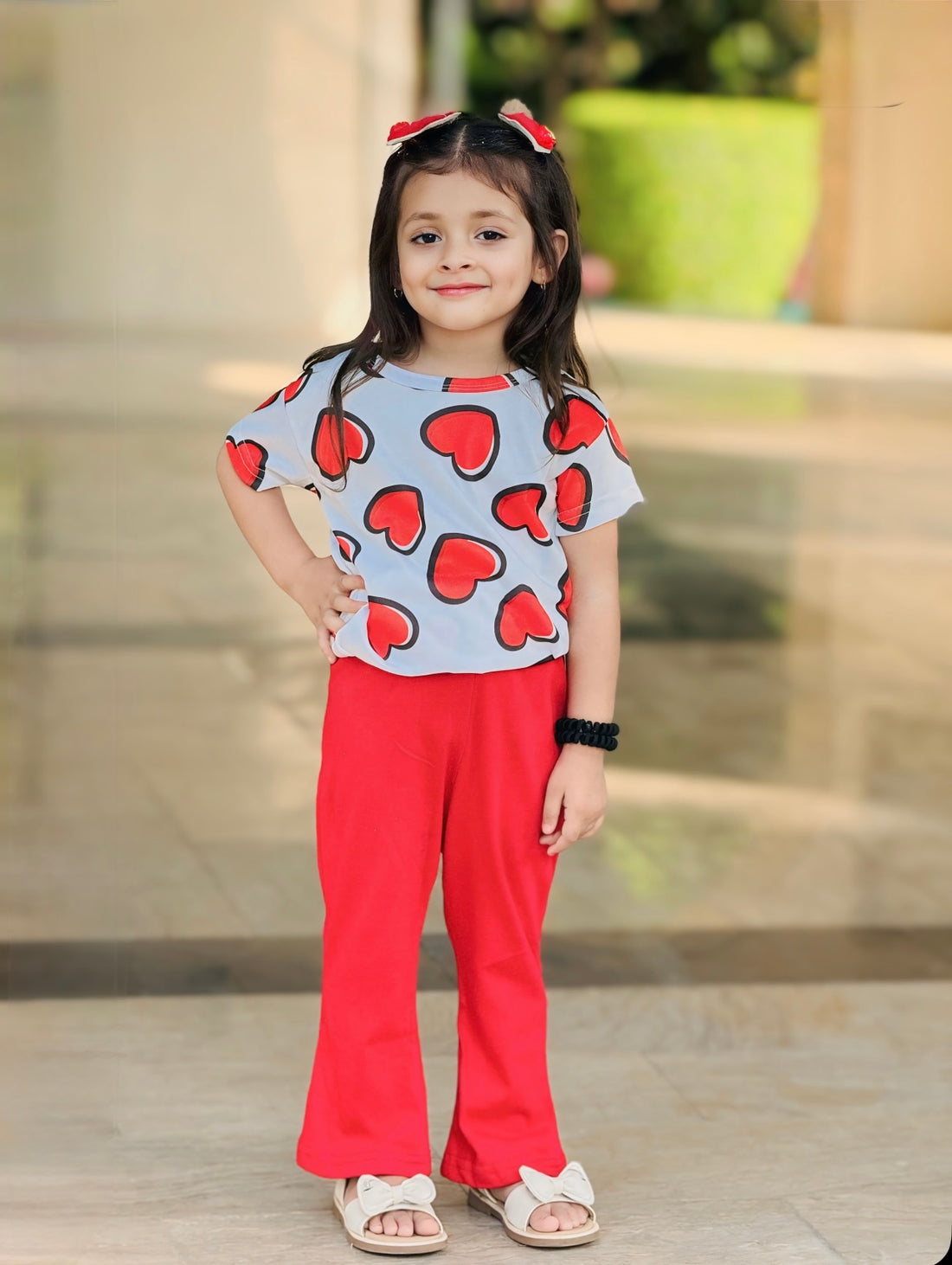 0000           Offwhite Reddish Heart Printed Half Sleeves T-shirt with Red Plain Pajama Kids Suits