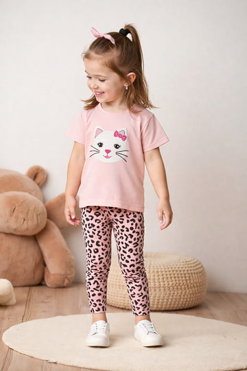 0000    Baby Pink Cat Printed Half Sleeves T-shirt with cheetah  Printed Pajama Kids Suits