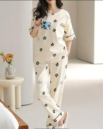 0000  Offwhite Black Flower Printed Half Sleeves T-shirt With Flower Printed Pajama Suit