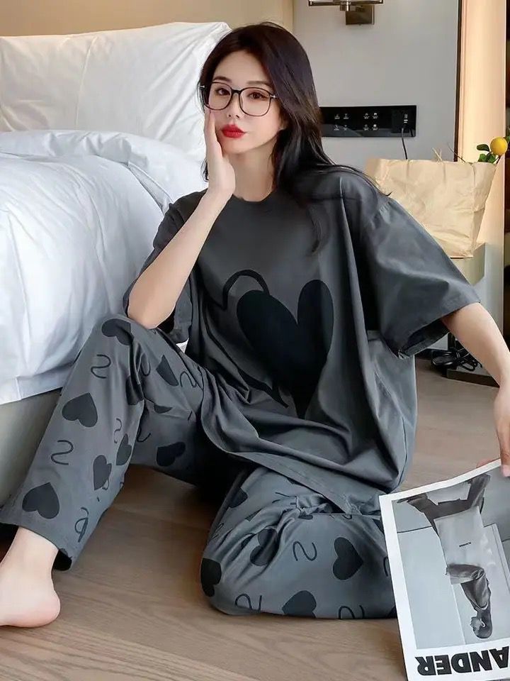 012 Grey Black Double Heart Half Sleeves T-shirt With Printed Pajama Suit