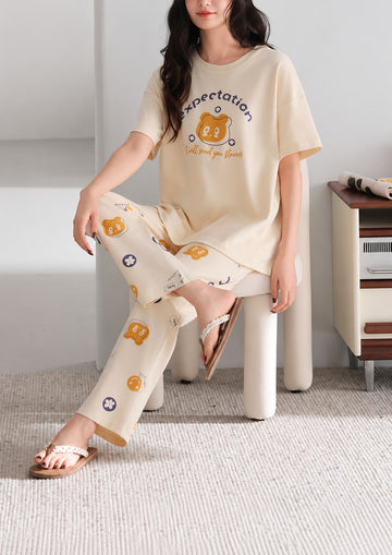 0000           Offwhite Expectation Printed Half Sleeves T-shirt With Printed Pajama Suit