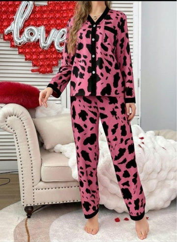 0000          Shocking Pink With Black Cheetah Printed Front Button Style For Her