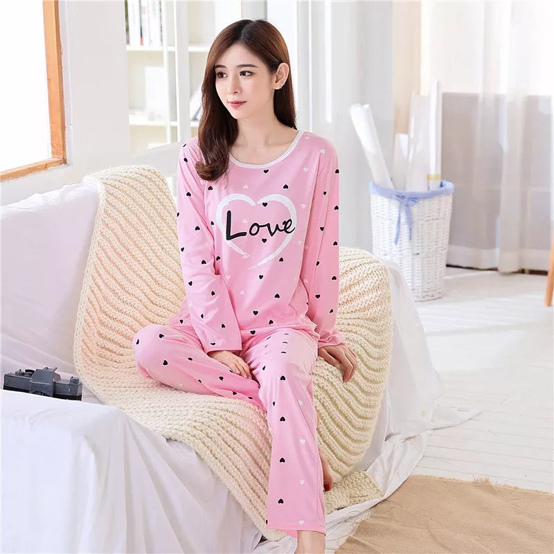 027 Baby Pink Love Night Printed Full Sleeves T-shirt With Heart Printed Pajama Suit