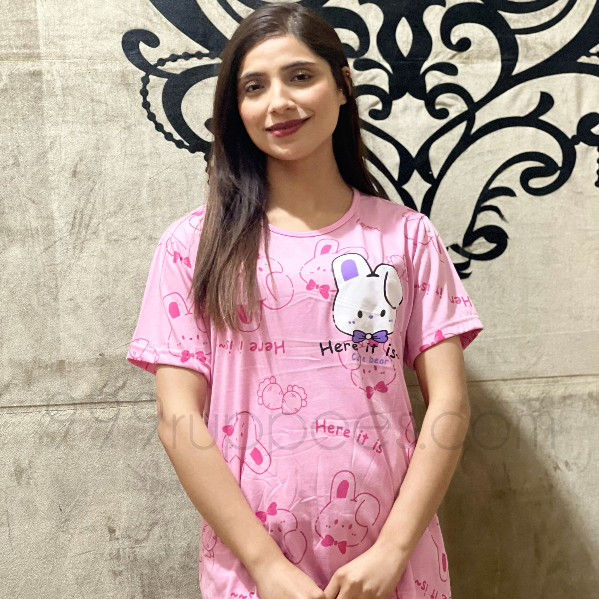 0000 Baby Pink Here It Kitty Printed Half Sleeves T-shirt With Kitty Printed Pajama Suit