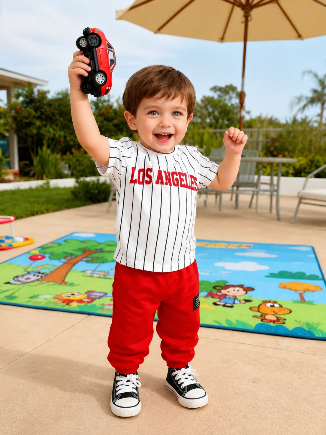 0000          Offwhite LOS Angeles Printed Half Sleeves T-shirt with Red Pajama Kids Suits